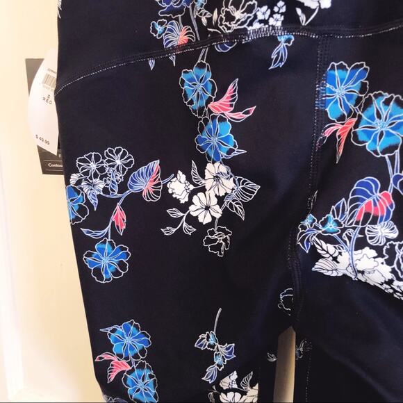 GAP Fit High-Rise Blue Floral Compression Leggings - Picture 8 of 11